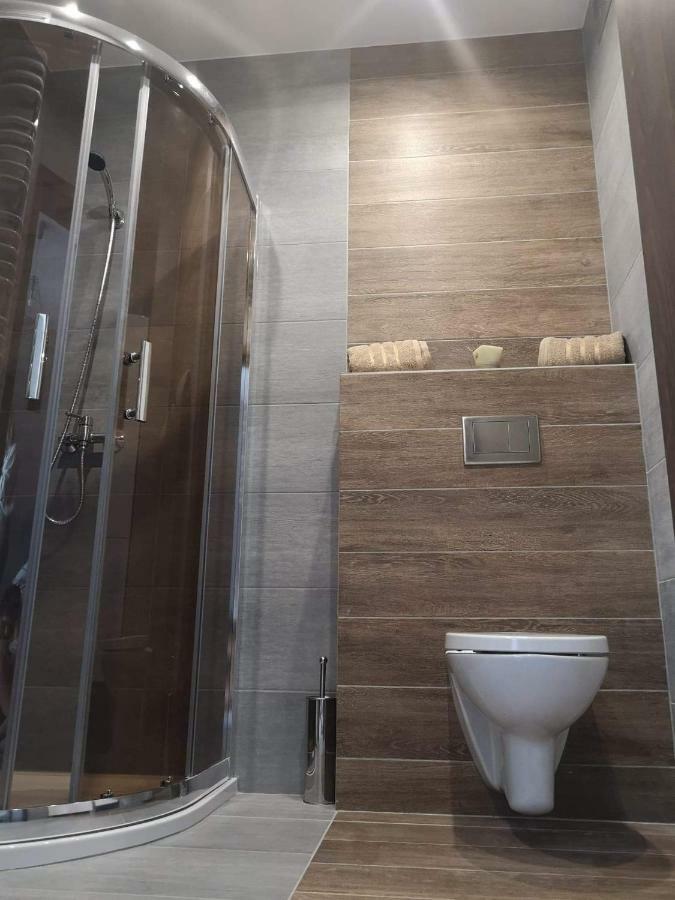 Golden Mazury Apartament Gizycko Ngoại thất bức ảnh
